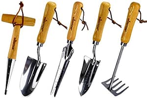 Digging In: Unveiling the Best Garden Trowels of the Year