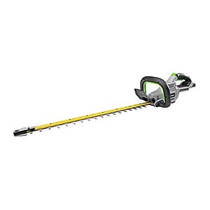 Get a Perfect Lawn: The Best Petrol Strimmers for UK Gardens in 2024