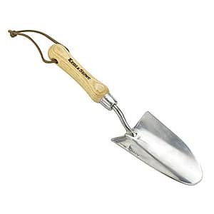 Get to Know the Kent and Stowe Hand Trowel: A Comprehensive Review
