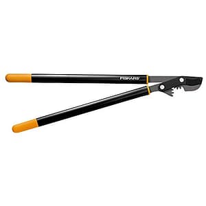 Getting the Perfect Cut: Try the Fiskars 114790 HS72 Power Gear Hedge Shear